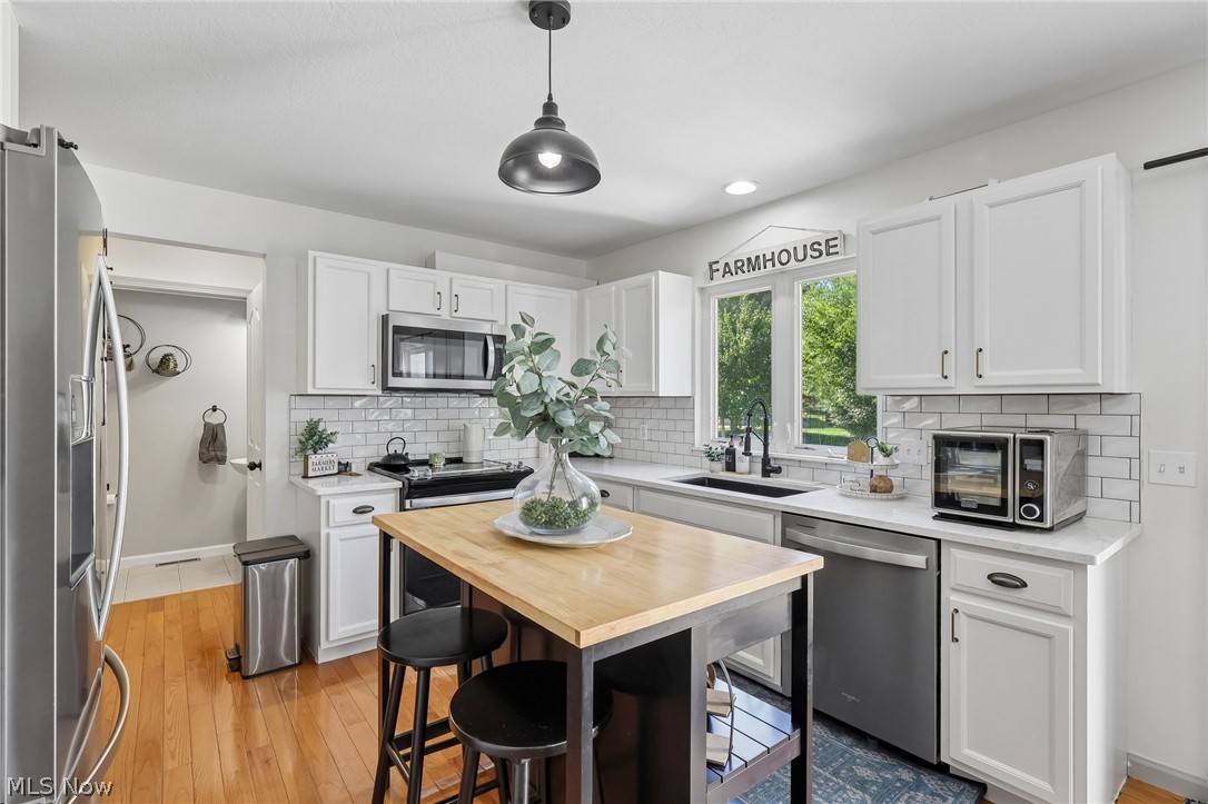 3990 Haverford Place Avon OH 44011