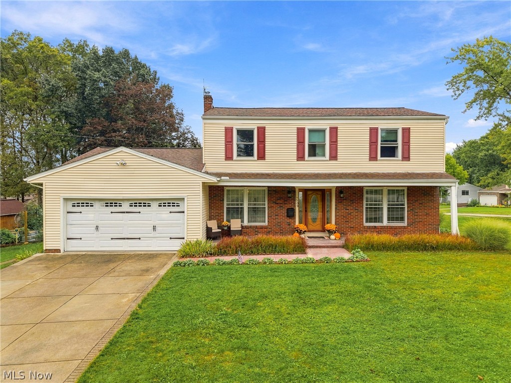 7709 Green Valley Drive Parma OH 44134