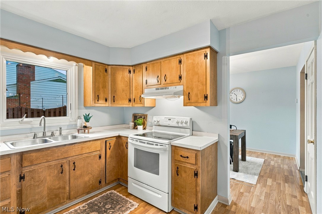 7709 Green Valley Drive Parma OH 44134
