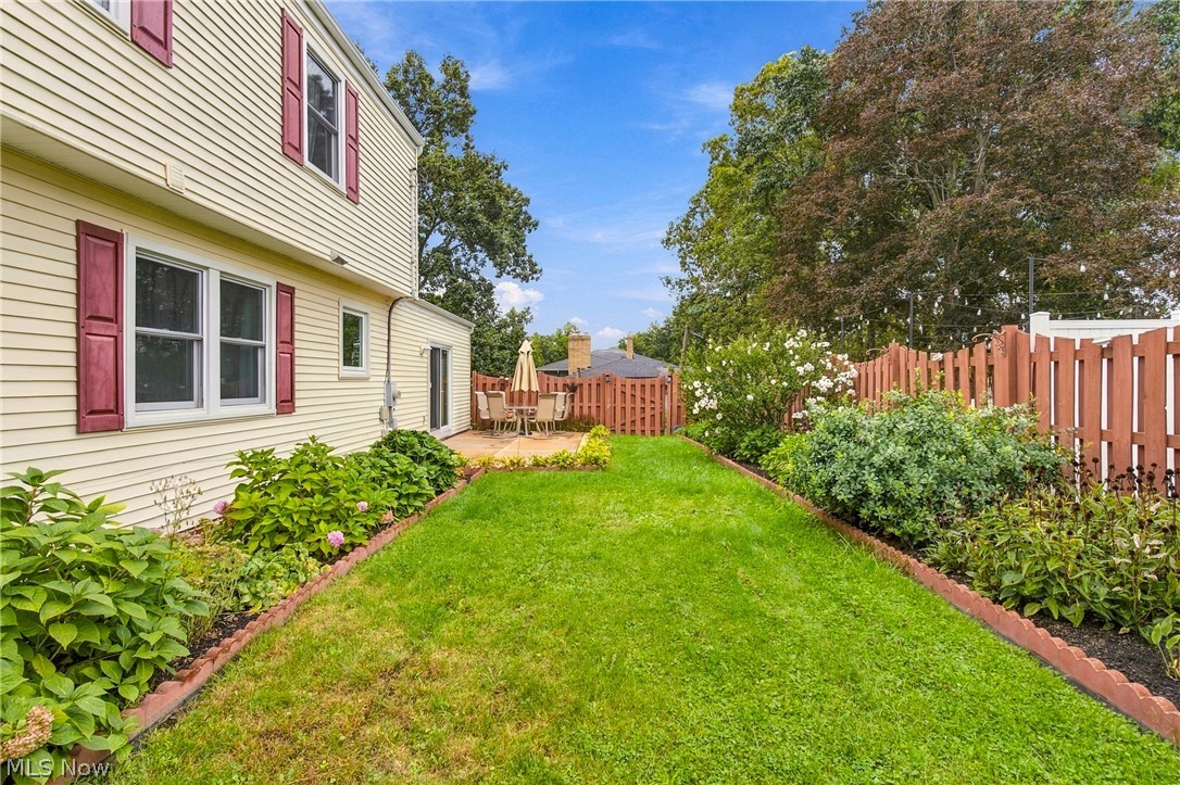 7709 Green Valley Drive Parma OH 44134
