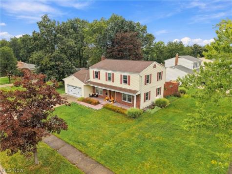 7709 Green Valley Drive Parma OH 44134