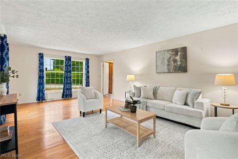 7709 Green Valley Drive Parma OH 44134