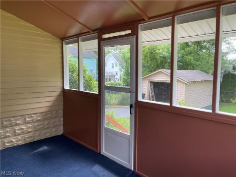628 Garry Road Akron OH 44305