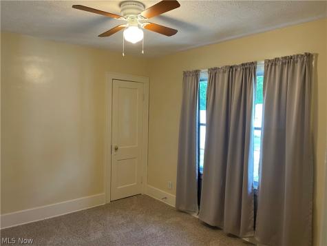 628 Garry Road Akron OH 44305