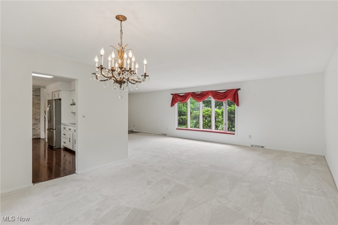 1922 Winchester Road Lyndhurst OH 44124