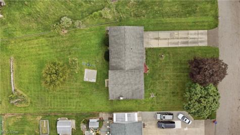 3707 Dauphin Drive NE Canton OH 44721