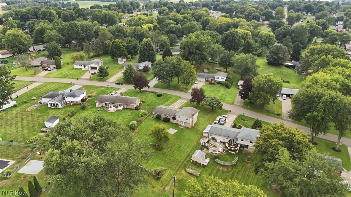 3707 Dauphin Drive NE Canton OH 44721