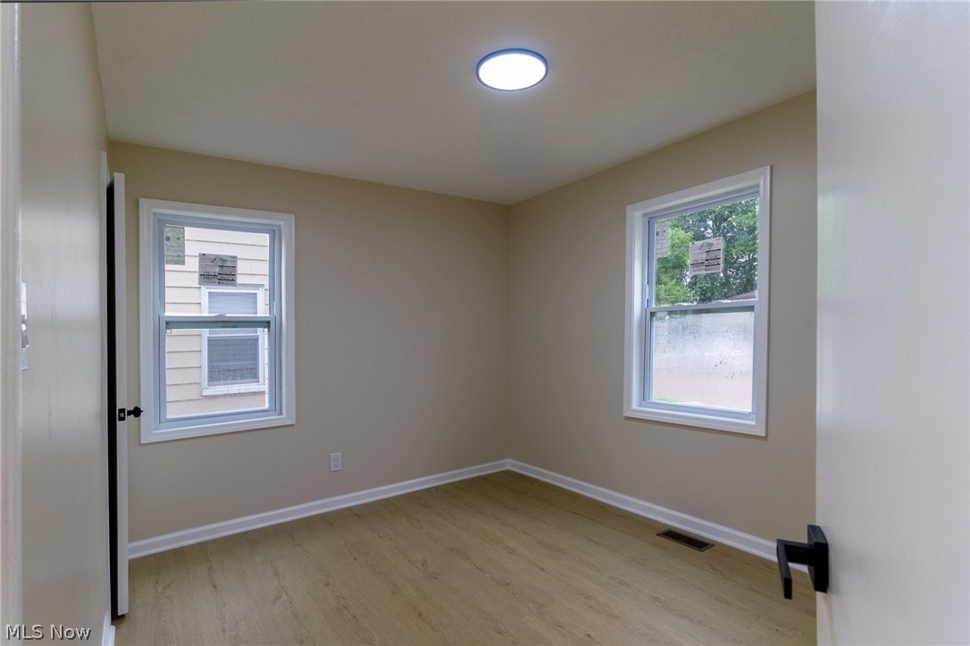 12514 Firsby Avenue Cleveland OH 44135