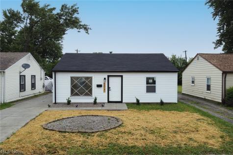 12514 Firsby Avenue Cleveland OH 44135