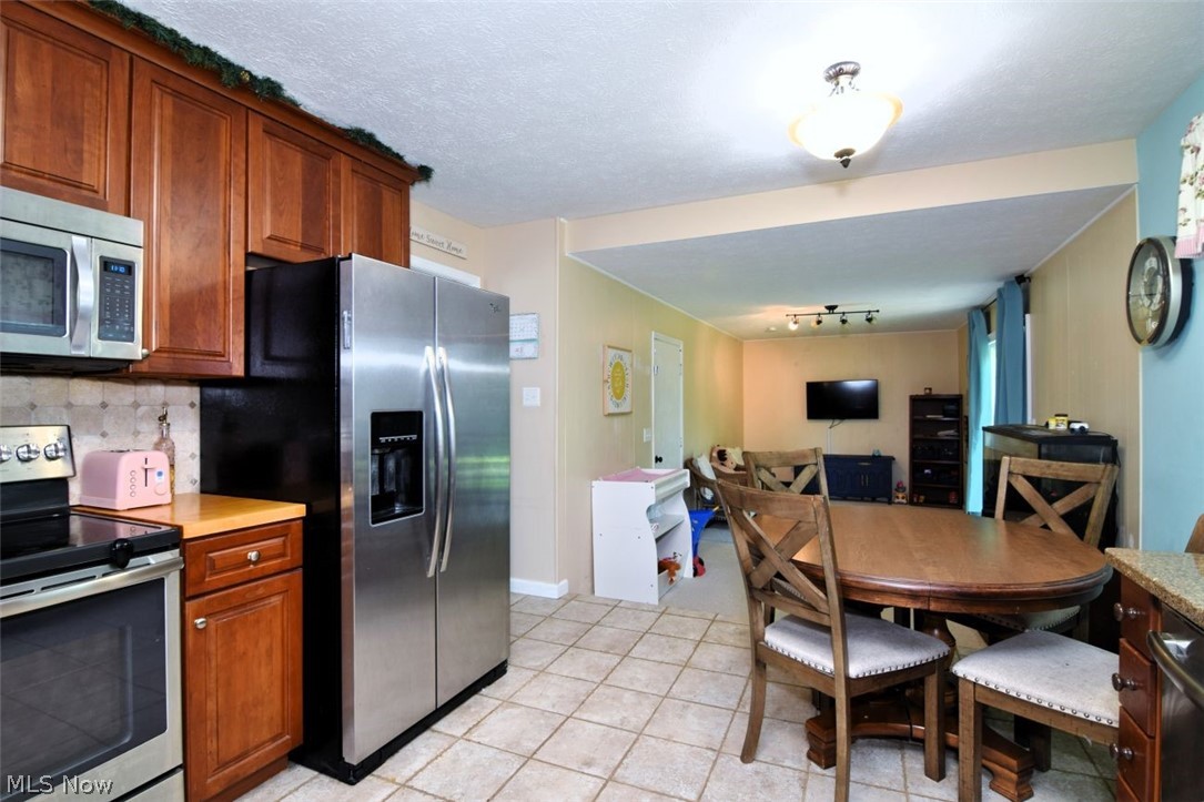 64 Bard Drive Hudson OH 44236