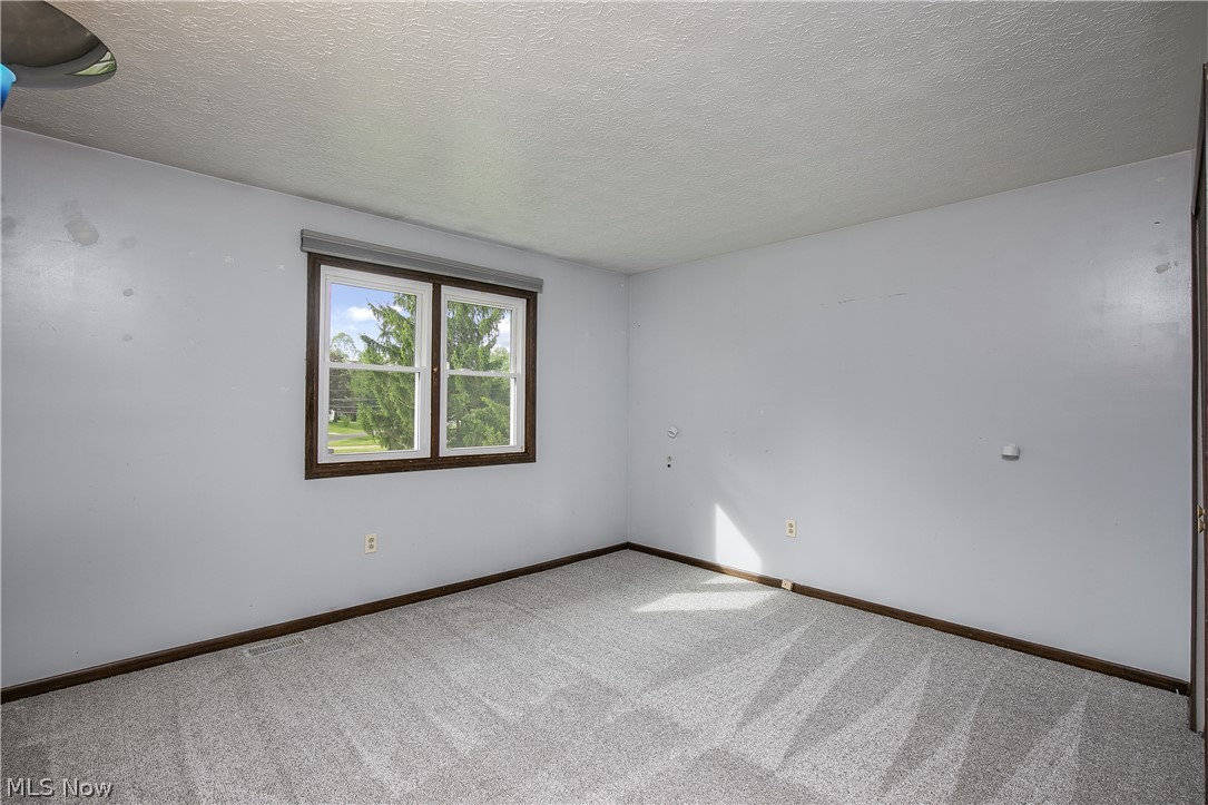 1425 Galaxy Drive Mogadore OH 44260