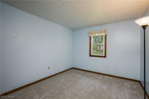 1425 Galaxy Drive Mogadore OH 44260