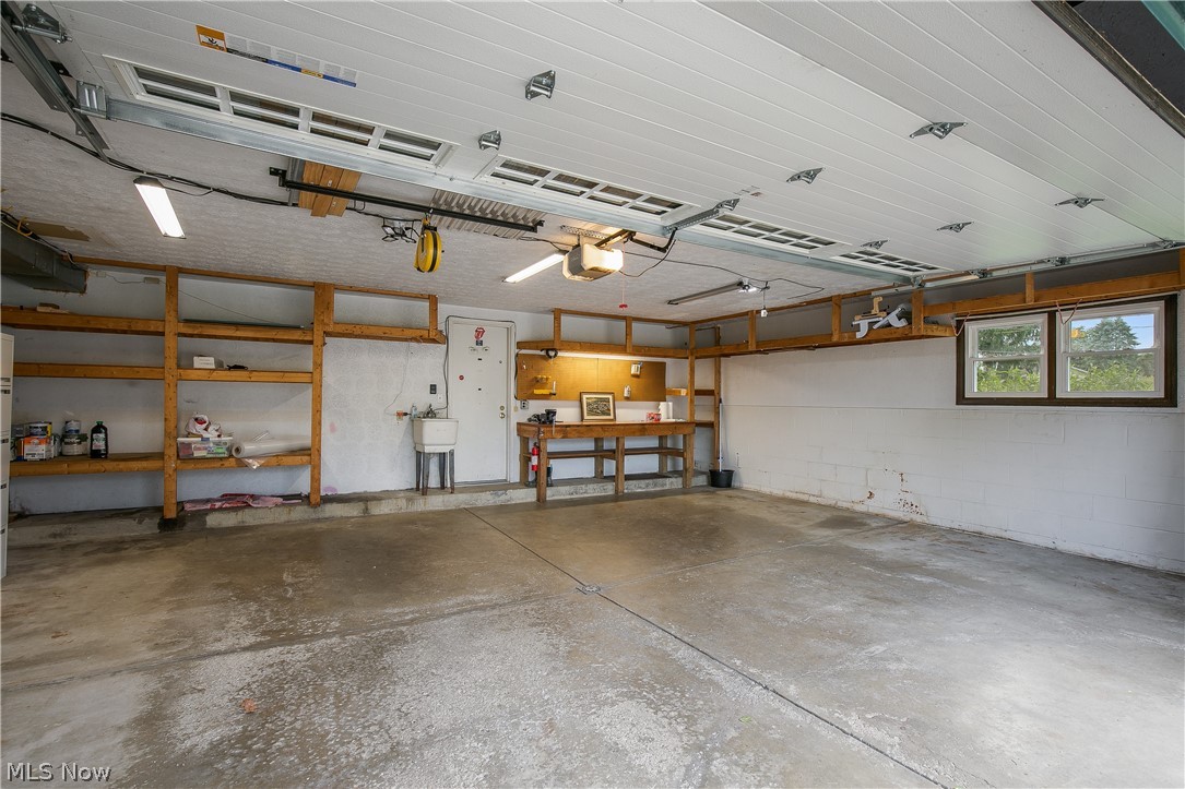 1425 Galaxy Drive Mogadore OH 44260