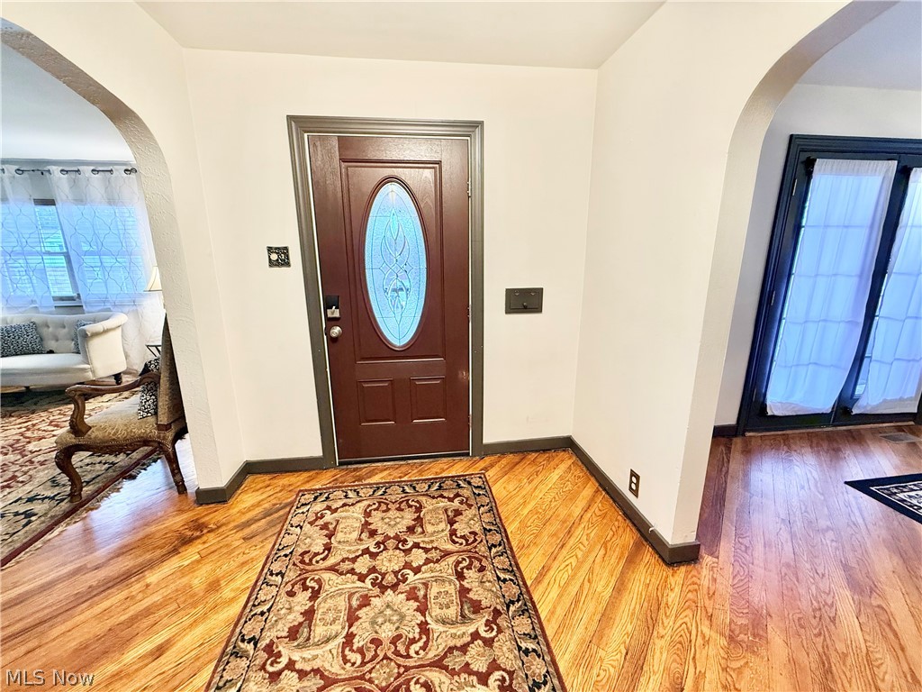 1960 Majestic Circle Steubenville OH 43952