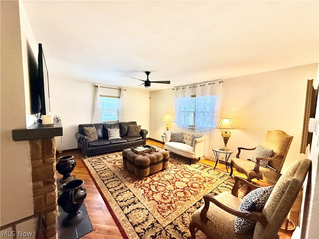 1960 Majestic Circle Steubenville OH 43952