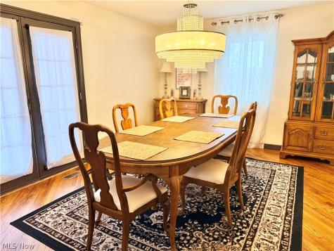 1960 Majestic Circle Steubenville OH 43952