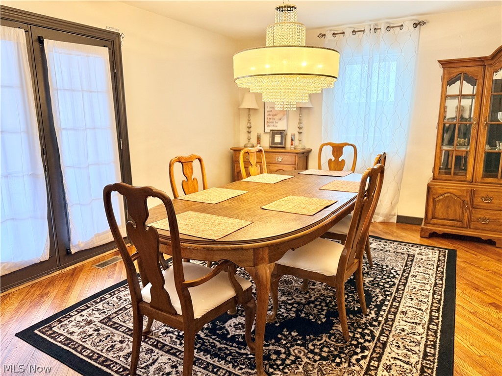 1960 Majestic Circle Steubenville OH 43952