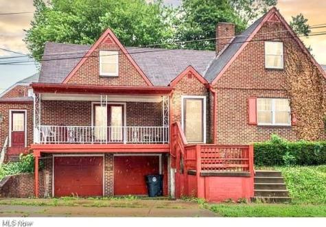 1960 Majestic Circle Steubenville OH 43952