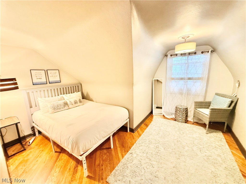 1960 Majestic Circle Steubenville OH 43952