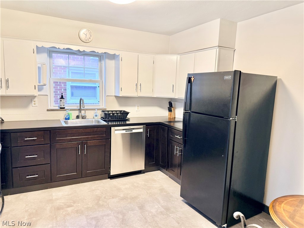 1960 Majestic Circle Steubenville OH 43952