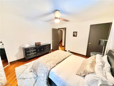 1960 Majestic Circle Steubenville OH 43952