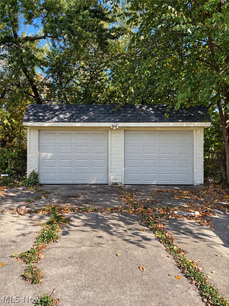 3793 E 140th Street Cleveland OH 44128