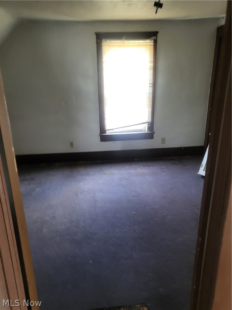 3521 Omaha Avenue Lorain OH 44055