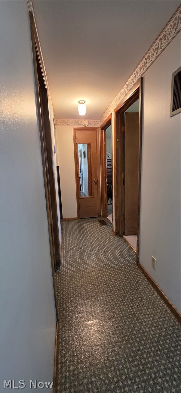 6 Thompson Lane Shadyside OH 43947