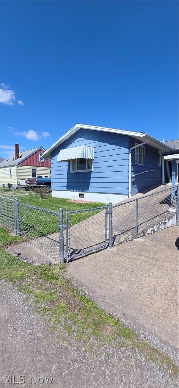 6 Thompson Lane Shadyside OH 43947