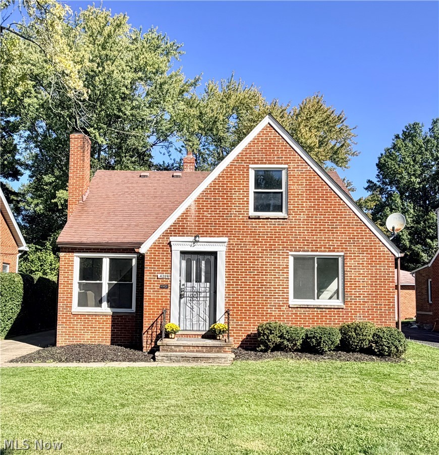 4289 Ardmore Road South Euclid OH 44121