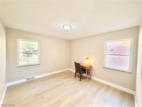 4289 Ardmore Road South Euclid OH 44121