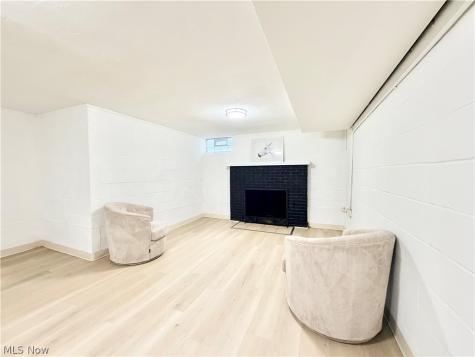 4289 Ardmore Road South Euclid OH 44121