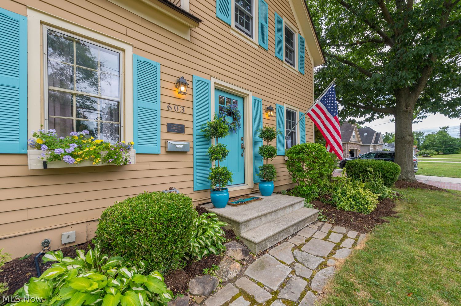 603 Bassett Road Bay Village OH 44140