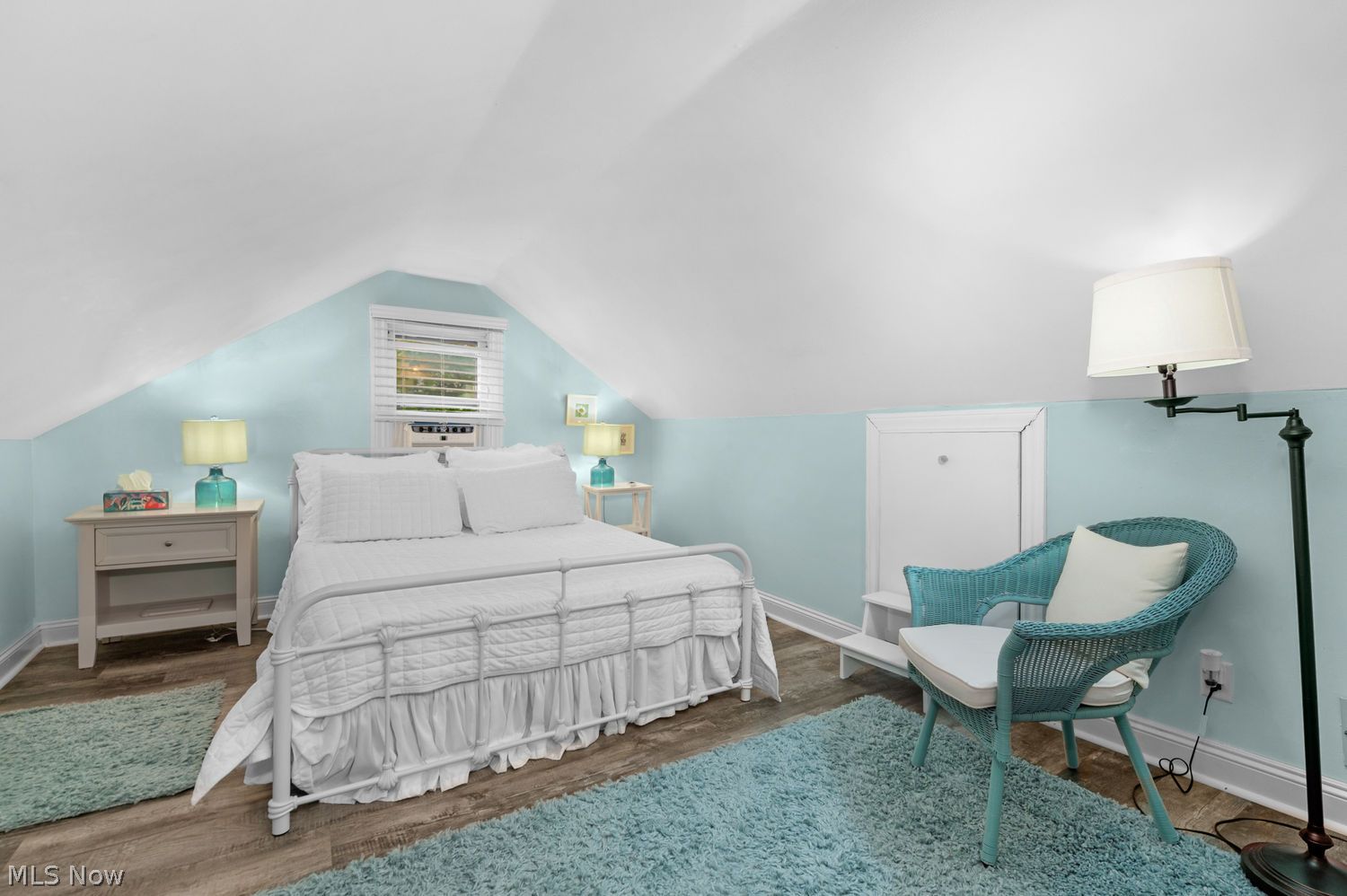603 Bassett Road Bay Village OH 44140