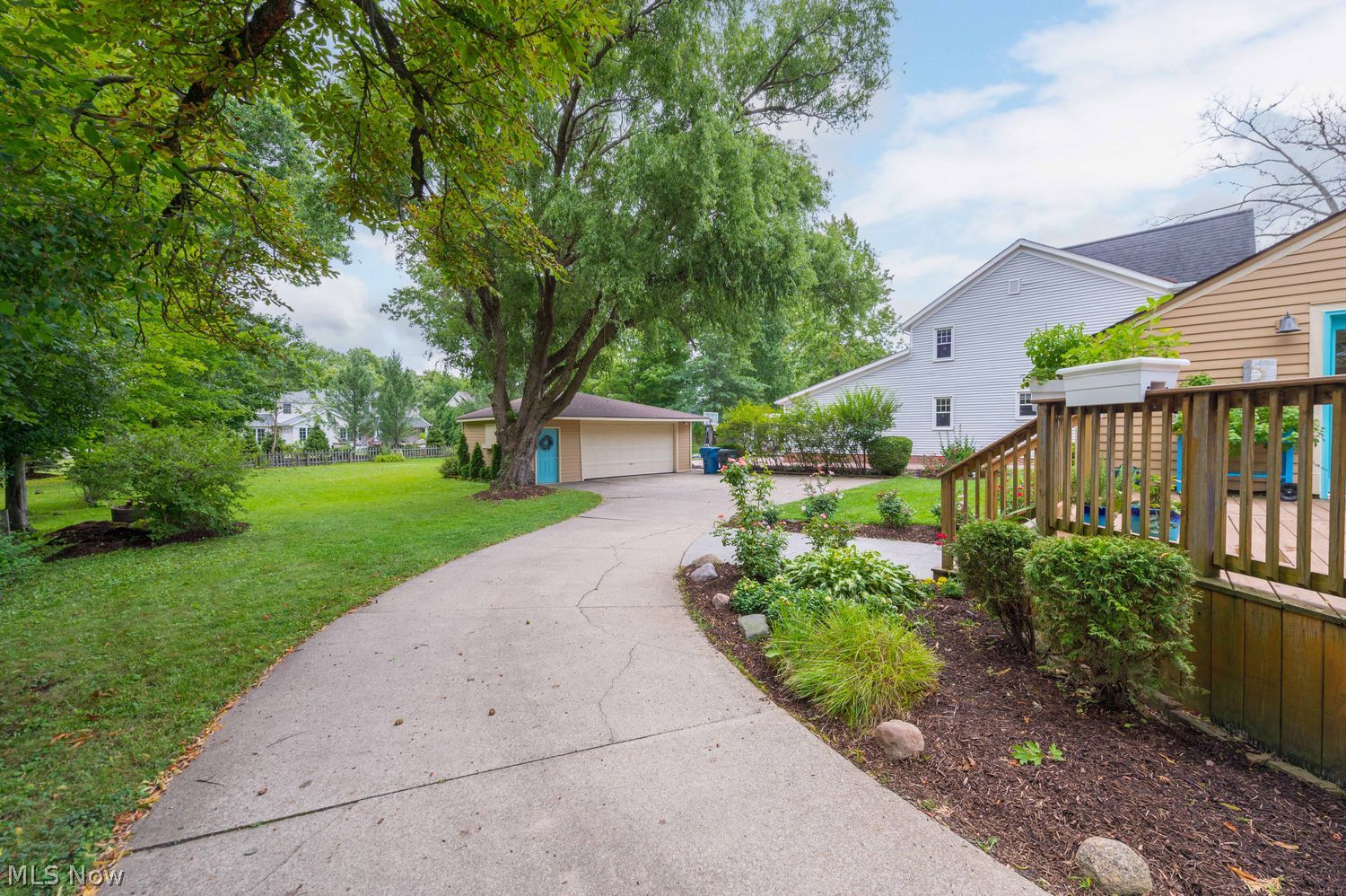 603 Bassett Road Bay Village OH 44140