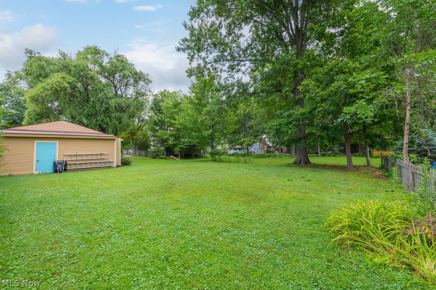 603 Bassett Road Bay Village OH 44140