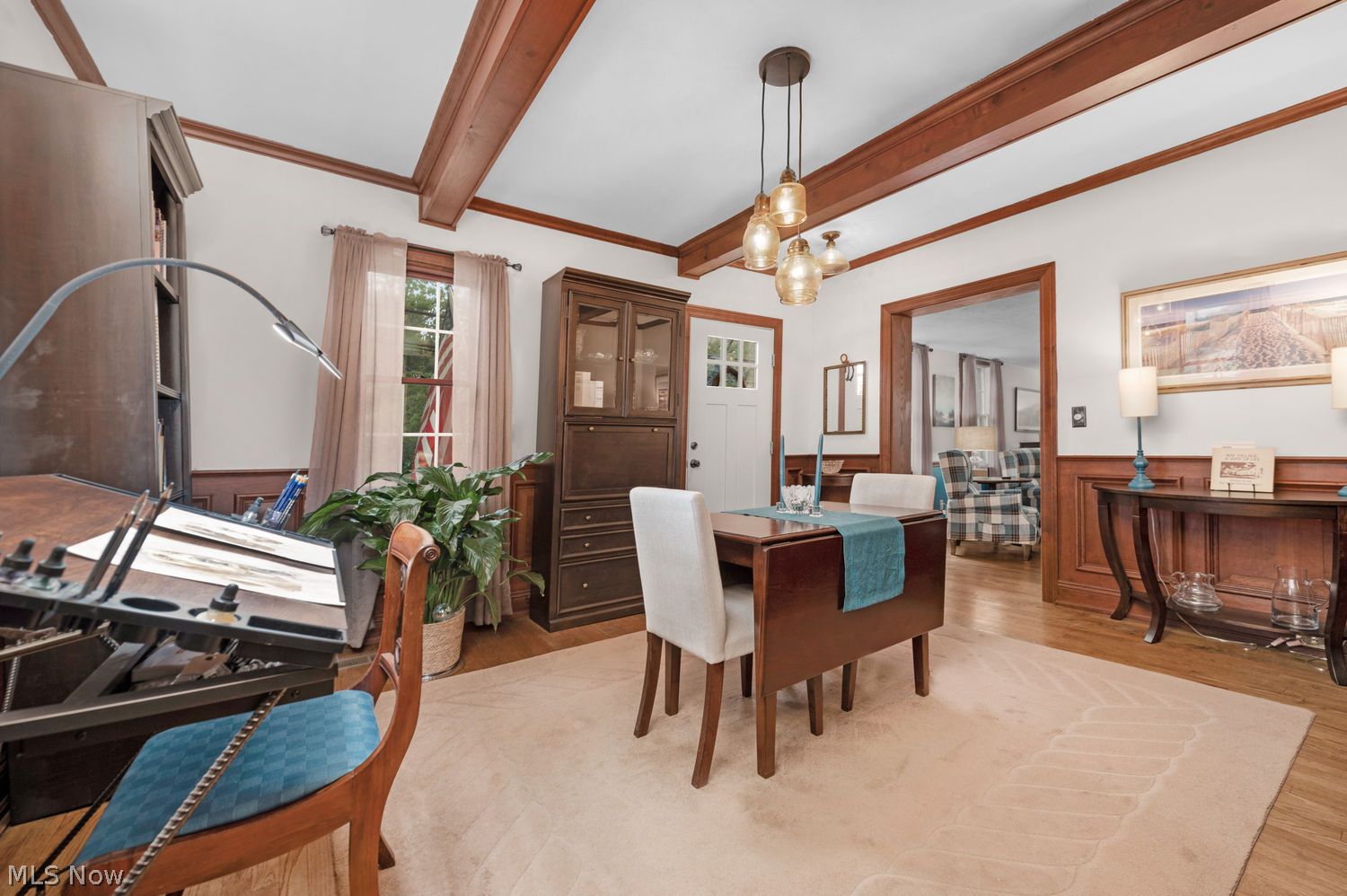 603 Bassett Road Bay Village OH 44140