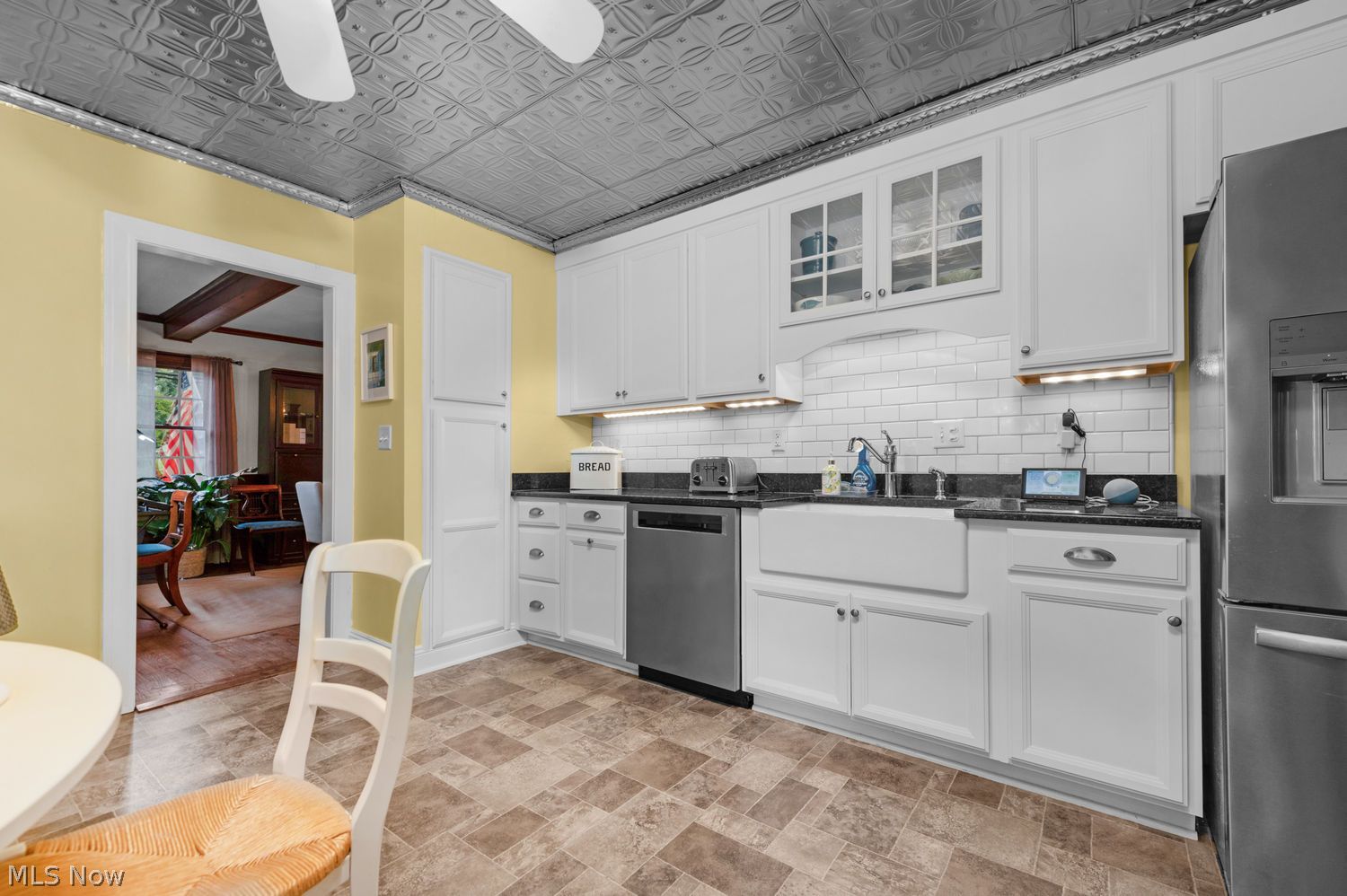 603 Bassett Road Bay Village OH 44140