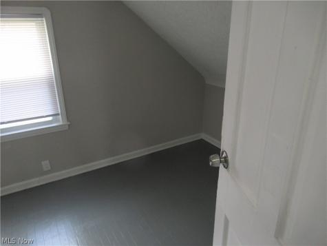 5137 Miller Avenue Maple Heights OH 44137