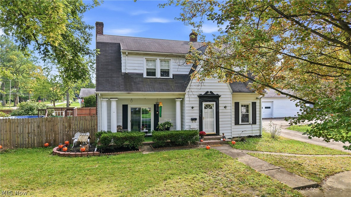 1313 Bradford Street NW Warren OH 44485