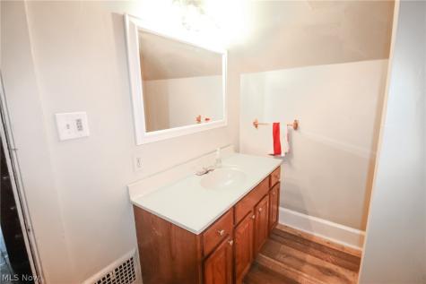13004 Edison Street NE Alliance OH 44601