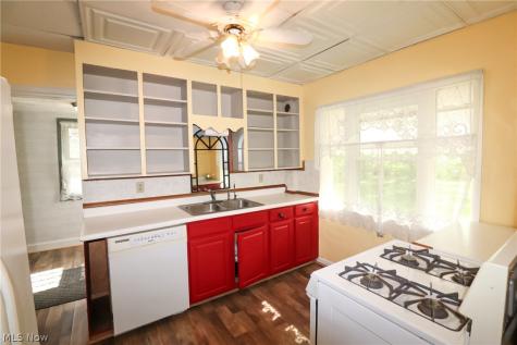 13004 Edison Street NE Alliance OH 44601