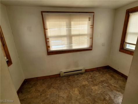 11808 Jesse Avenue Cleveland OH 44105