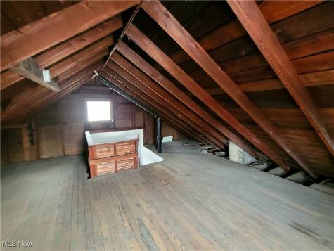 11808 Jesse Avenue Cleveland OH 44105