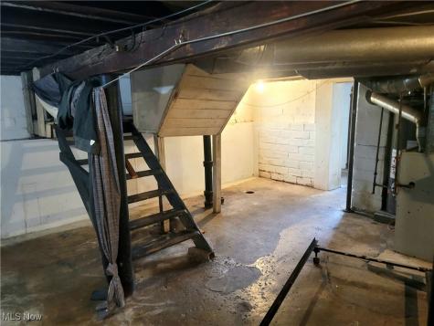 11808 Jesse Avenue Cleveland OH 44105