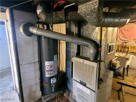 11808 Jesse Avenue Cleveland OH 44105