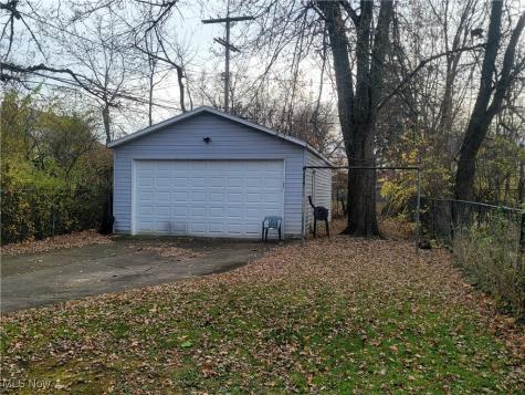 11808 Jesse Avenue Cleveland OH 44105