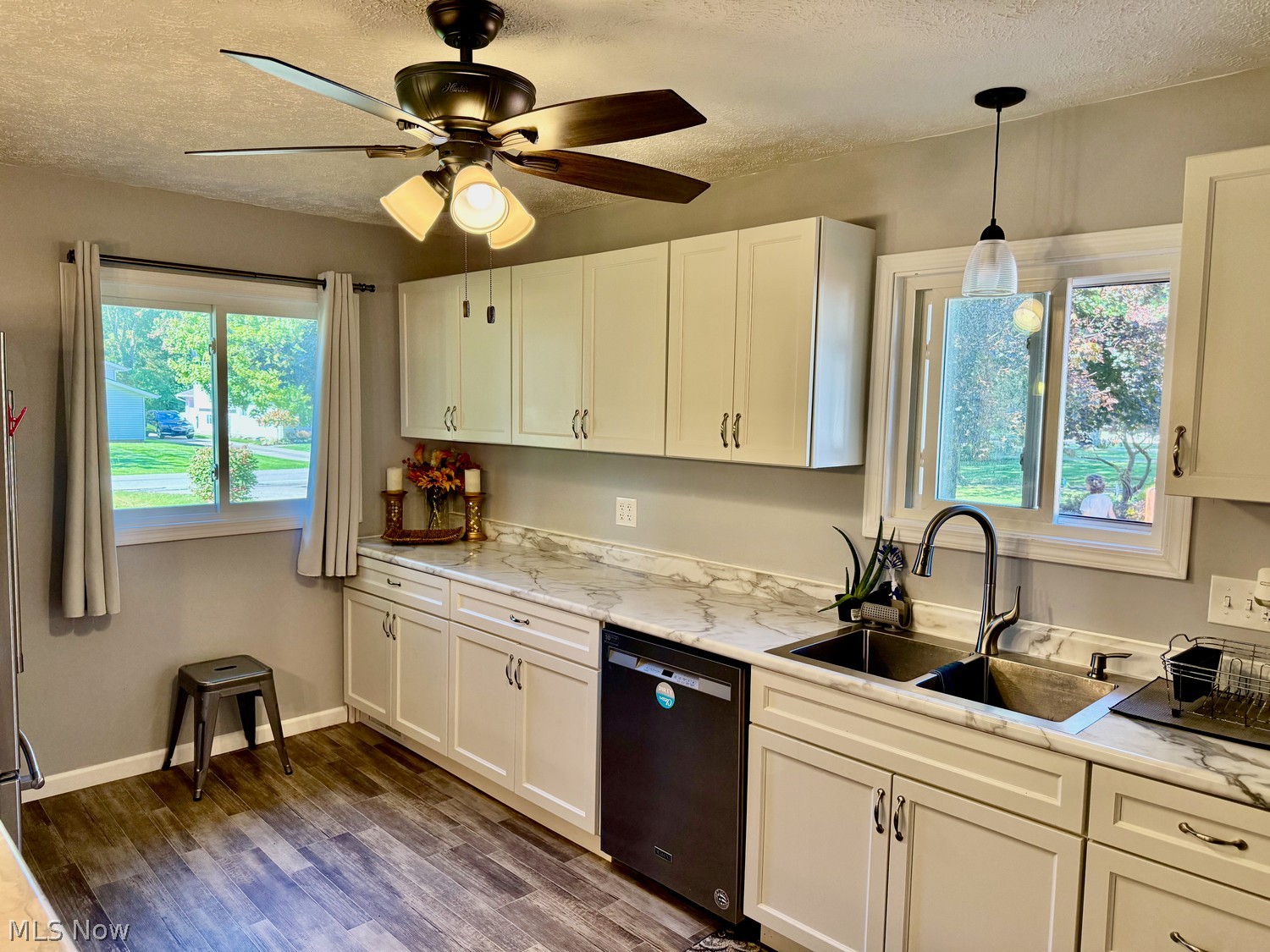 5527 Whitehaven Avenue North Olmsted OH 44070