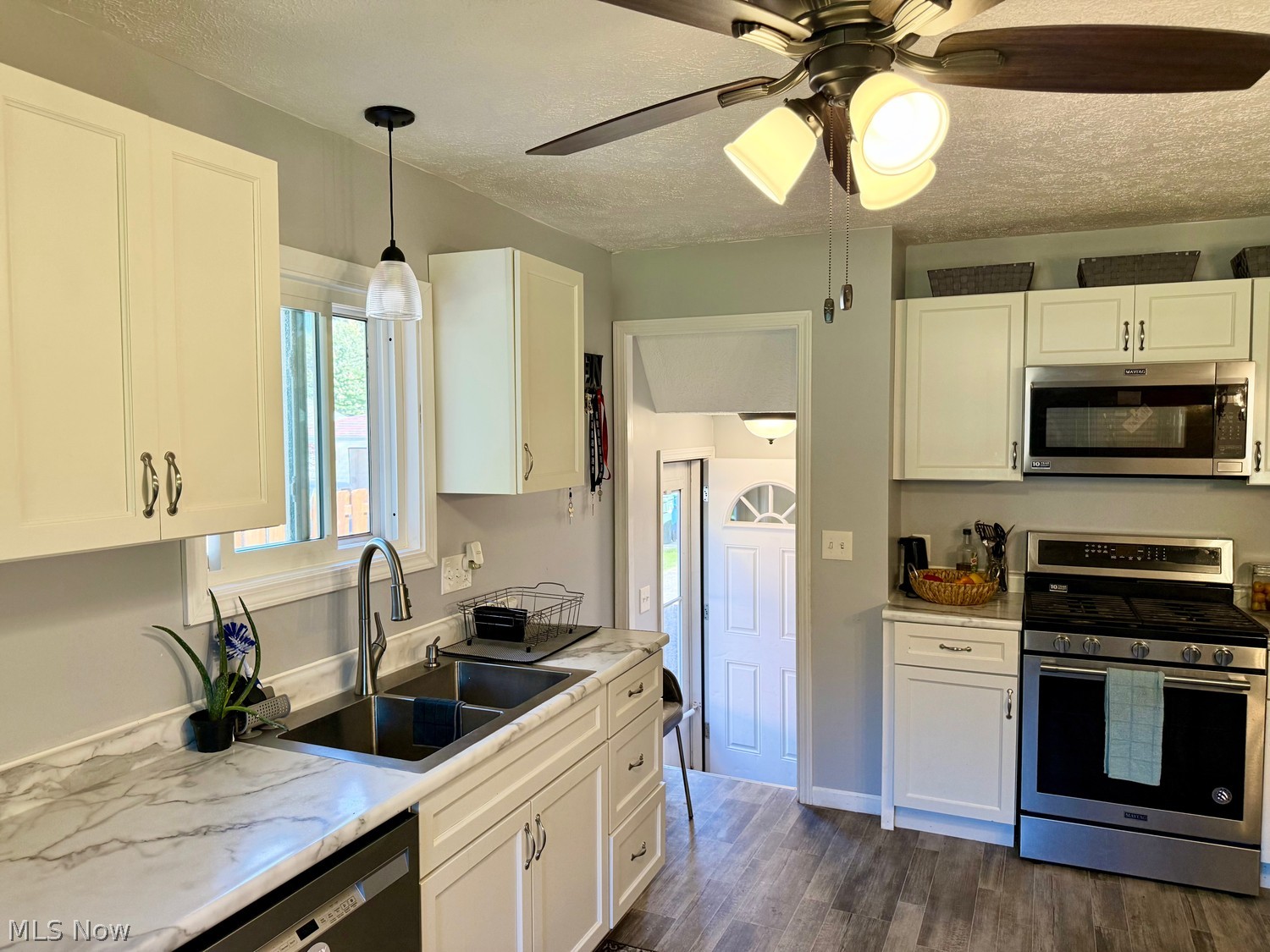 5527 Whitehaven Avenue North Olmsted OH 44070