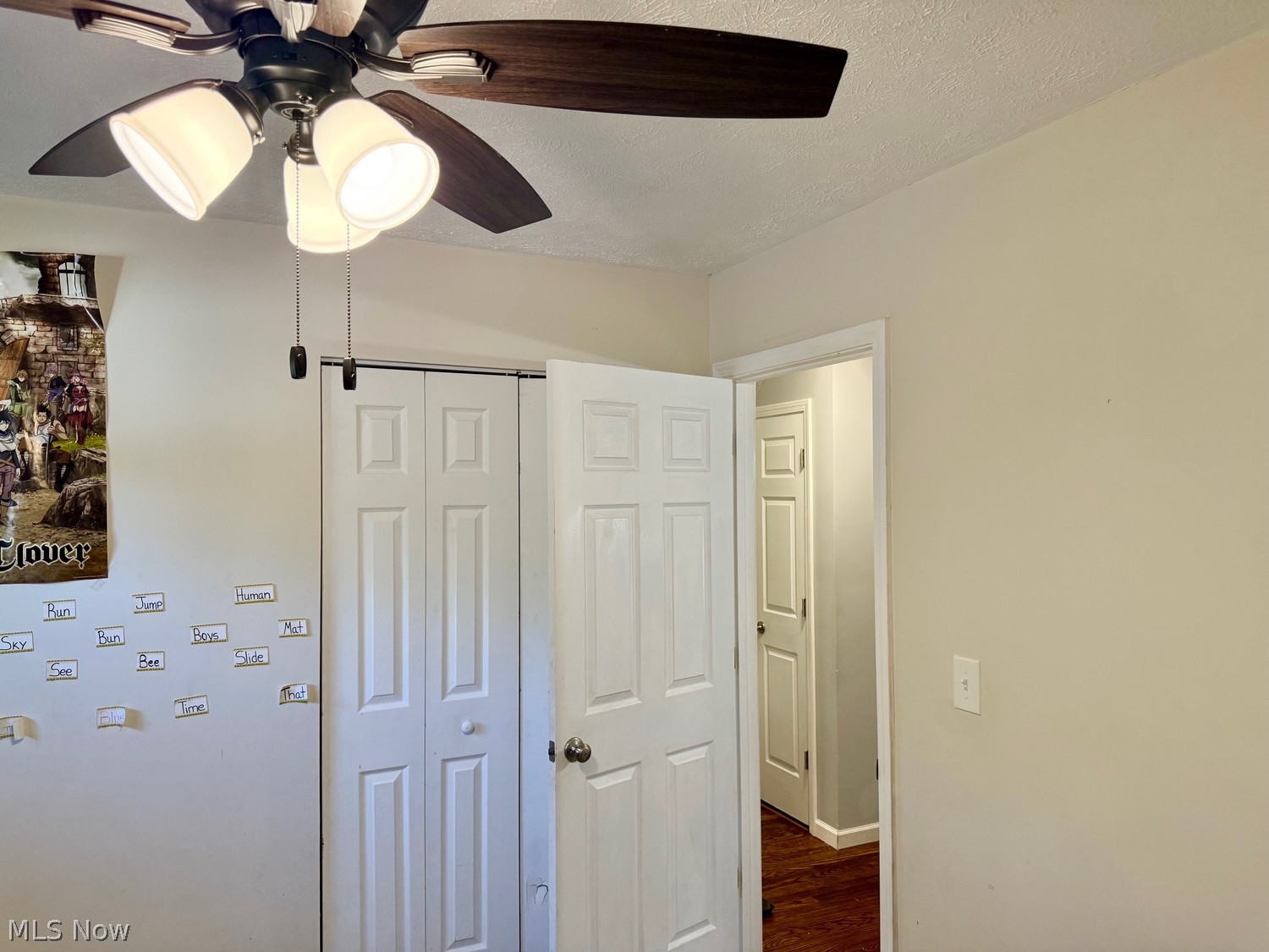 5527 Whitehaven Avenue North Olmsted OH 44070